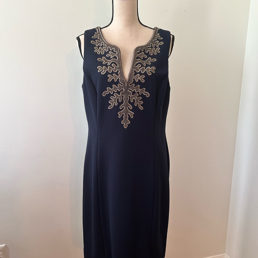 Pappagallo Navy Sleeveless Midi Dress with Gold Embroidered V-Detail